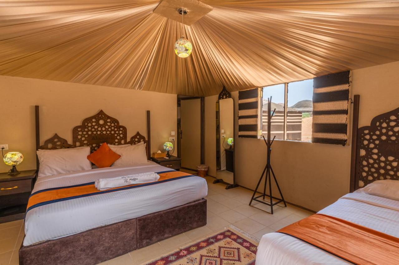 Hotel Aladdin Camp Wadi Rum Exterior foto